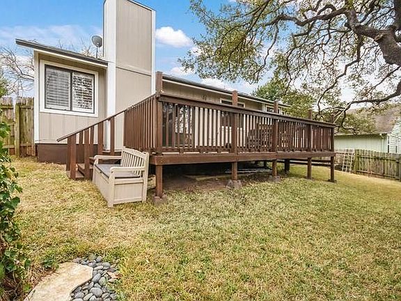 2nd image of 7806 Doncaster Dr