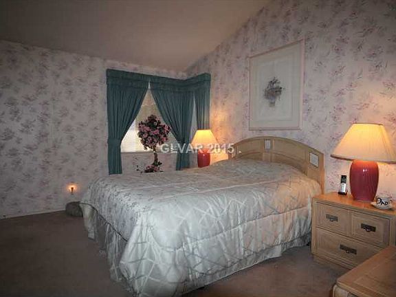 3rd image of 1031 Sleetridge Dr