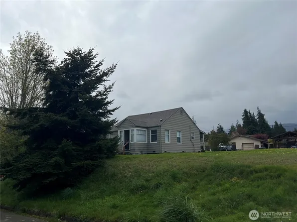 1312 Columbia Street, Port Angeles, WA 98362