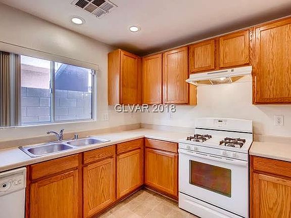 4th image of 5611 Corium Ct