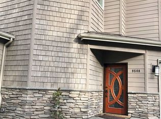 9540 45th Ave NE, Seattle, WA 98115