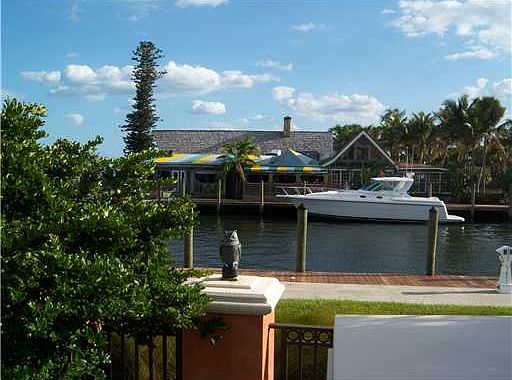 4th image of Outrigger Harbour Yacht Club #12