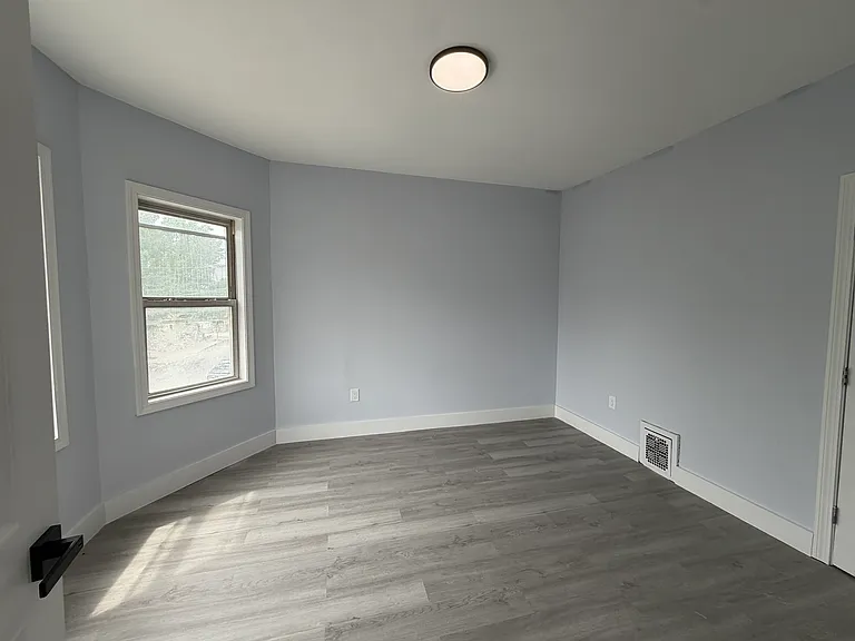 1 Bailey St #2 — Photo 5