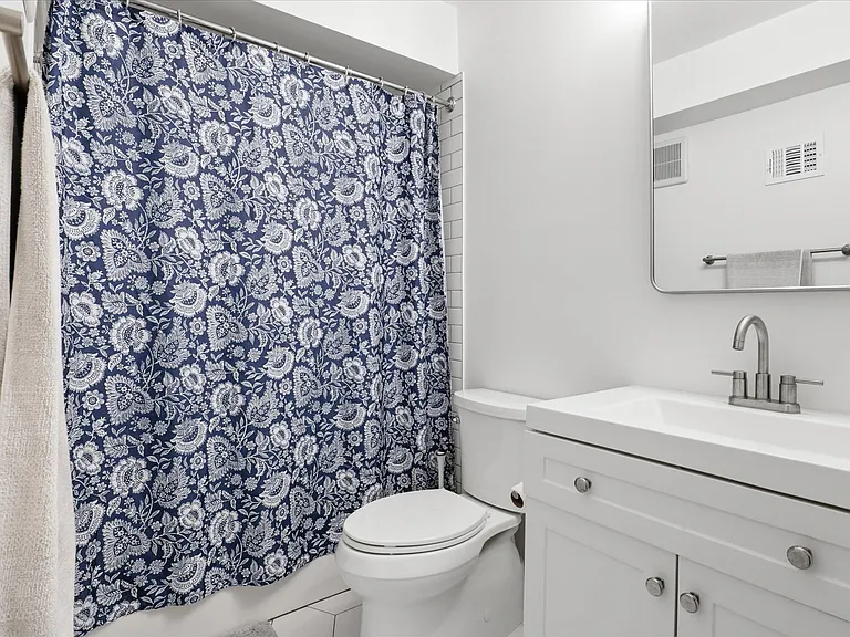 8114 A Colony Point Rd #G — Photo 8