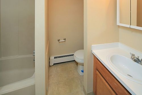 2nd image of 20 Juniper Ledge