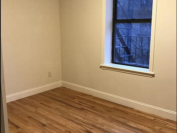 2nd image of 37 Bay 26th St #C1