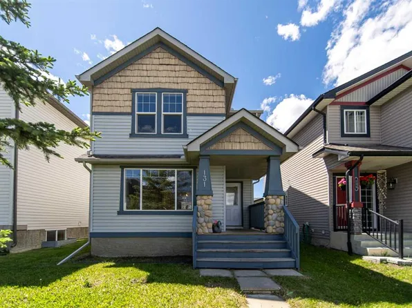 131 E Everglen Rise SW, Calgary, AB T2Y 4Z2