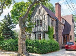 12-14 Kingswood Rd, Weehawken, NJ 07086