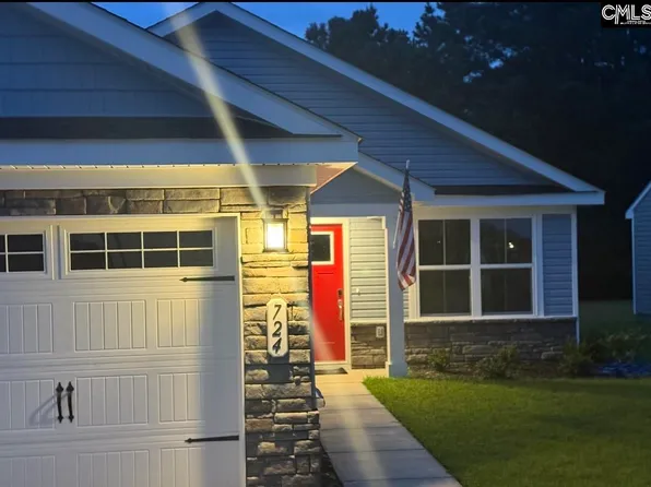 724 Sinker Ln, Santee, SC 29142