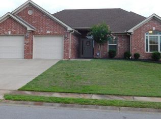 3005 Millbrook Dr, Benton, AR 72015
