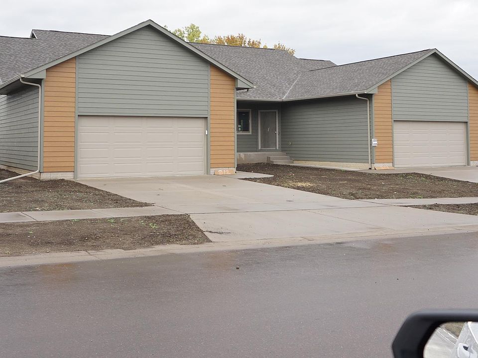 2nd image of 314 Countryside Ave E