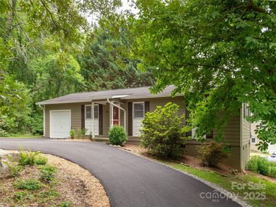 561 Fairway Dr, Hendersonville, NC, 28739