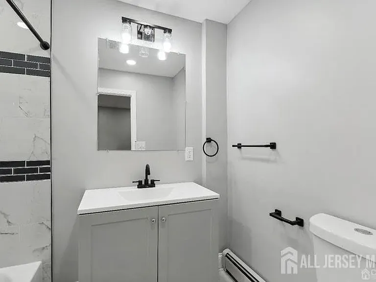 29 S 2nd Ave #1 — Photo 9