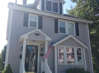 94 Searle Rd, West Roxbury, MA 02132