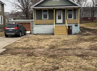 1031 4th St, La Salle, IL 61301