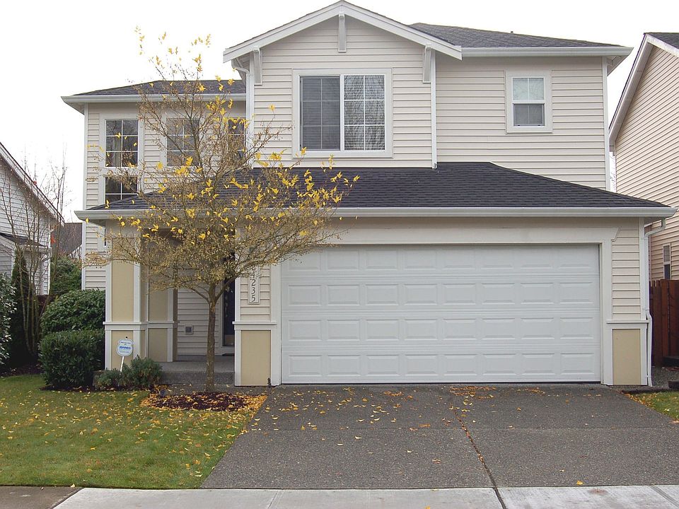 1st image of 24235 SE 9th St