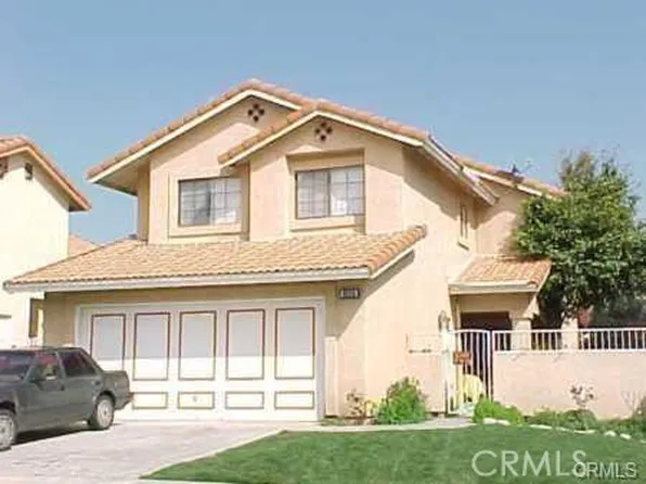 6555 Sonoma Ave, Fontana, CA 92336