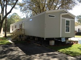 173 Castle Dr, Gainesville, FL 32607