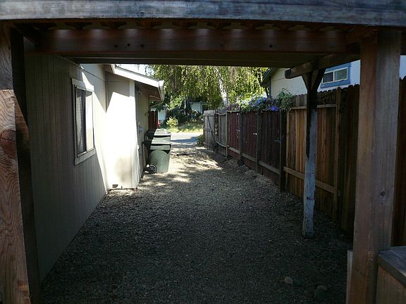 4th image of 6800 Waxwing Way