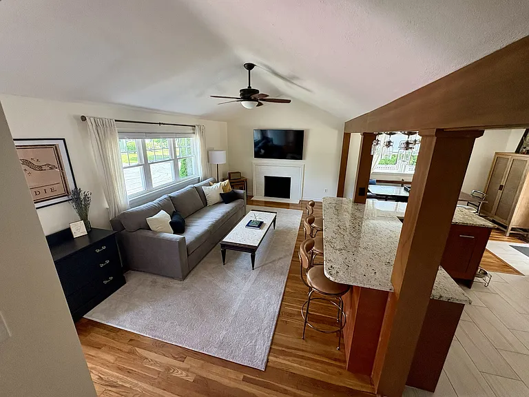 19 Pine Rd — Photo 4
