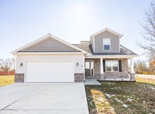 500 Somerset Dr, Granite City, IL 62040