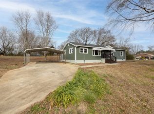 939 Sitton Mill Rd, Seneca, SC 29678