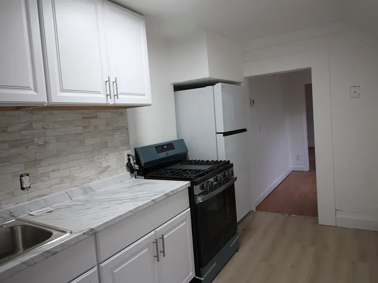 11 Elm St #1A — Photo 6