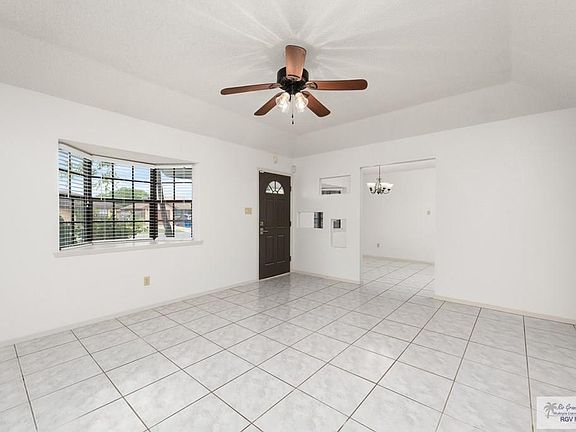 2nd image of 270 Red Rose St