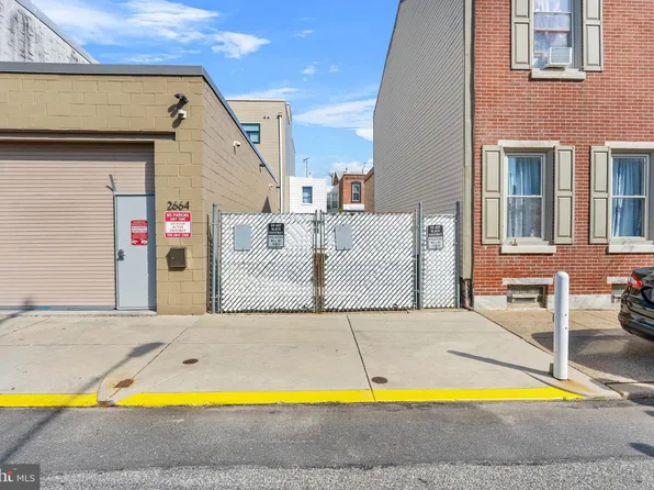 2666 Mercer St, Philadelphia, PA 19125