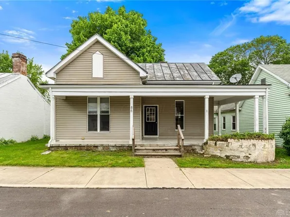 86 West St, New Vienna, OH 45159