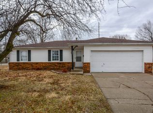 1231 W Edgewood St, Springfield, MO 65807