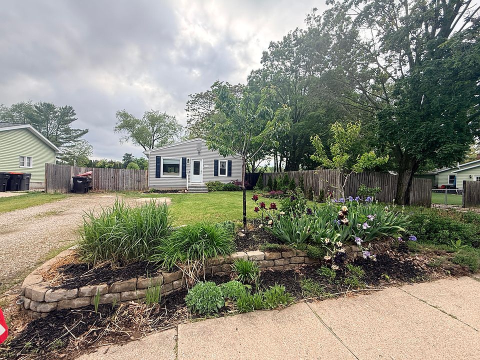 1st image of 3233 Wayburn Ave SW