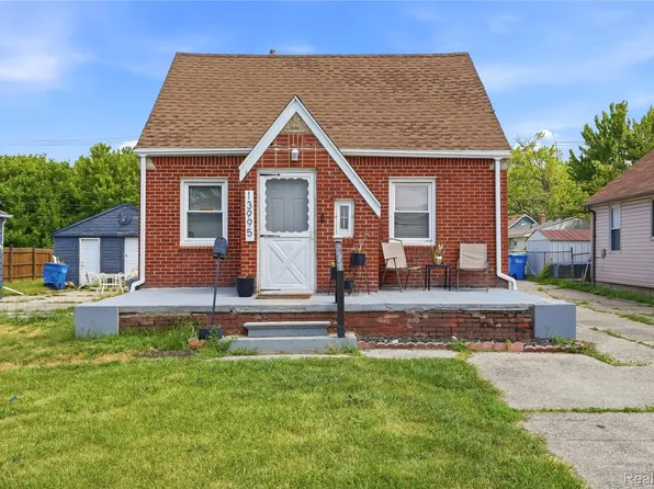 13995 Toepfer Rd, Warren, MI 48089