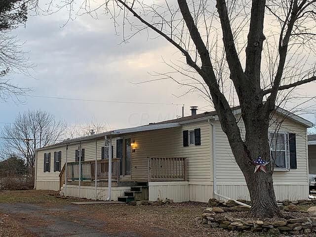 1st image of 115 Greenbriar Ln W