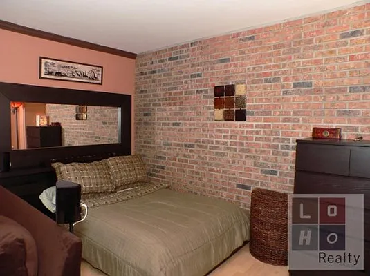 Sold by LoHo Realty | media 11