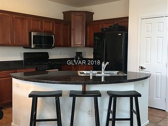 3rd image of 4477 Prospect Hill Ct