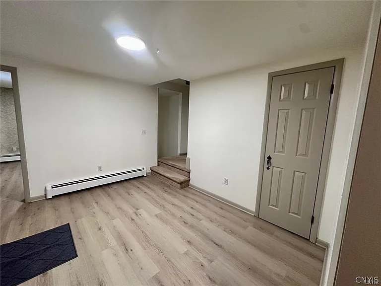 4048A West Rd — Photo 4