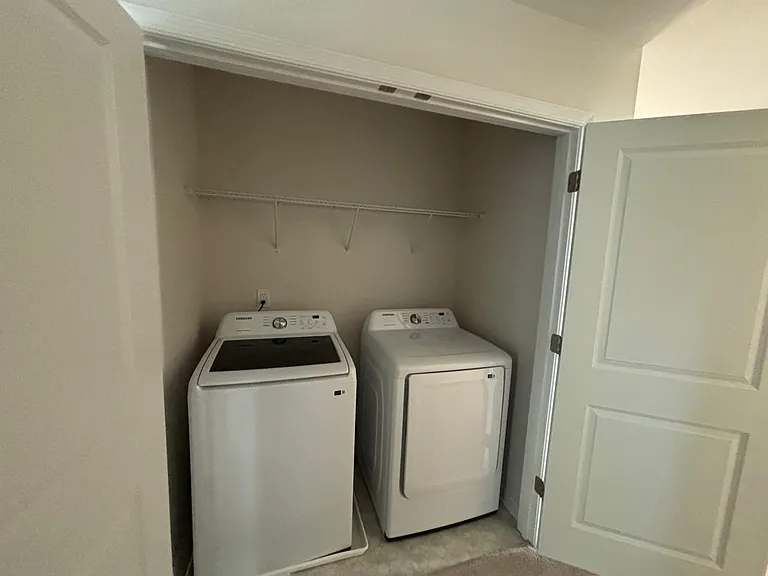 4012 Grand Reserve Ln — Photo 5