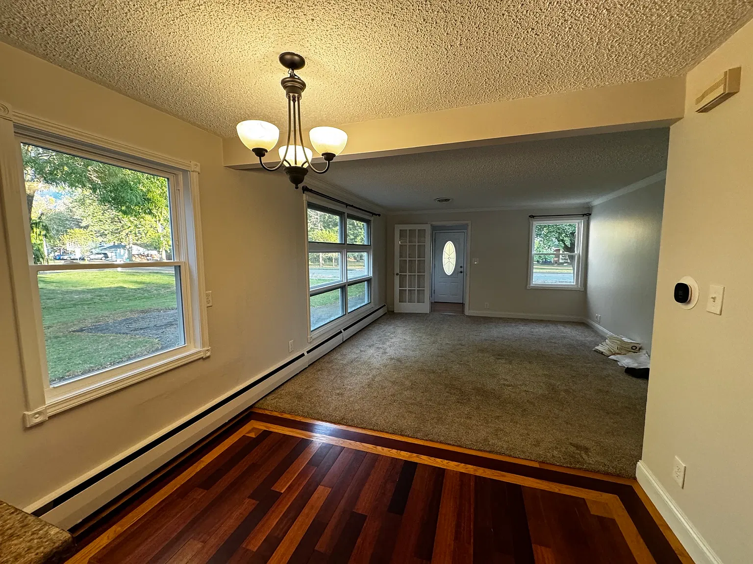 3 bed, 1502 sqft, $2,350 — Photo 3