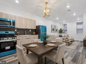 104 W Ontario St, Philadelphia, PA