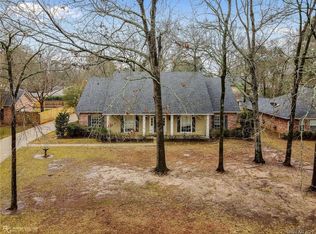 4044 Woodway Dr, Benton, LA 71006
