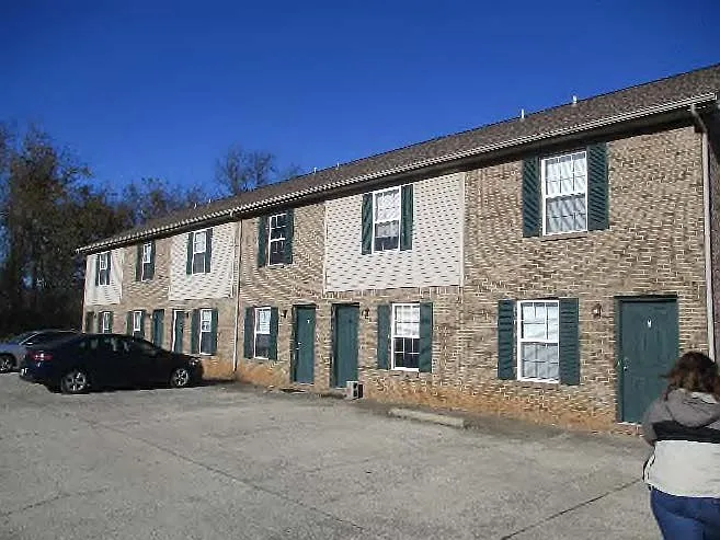 2304 Raleigh Ct #5 — Photo 1