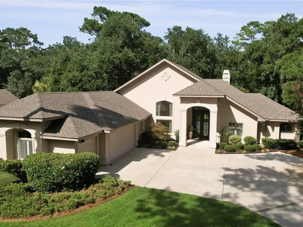 19 River Club Dr, Hilton Head Island, SC 29926