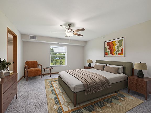 2nd image of 1351 Lake Dr W APT 120