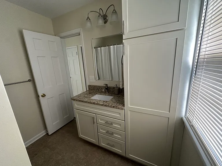 4474 Groveland Rd — Photo 52