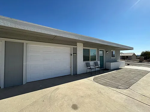 3361 Oro Grande Blvd Photo 1