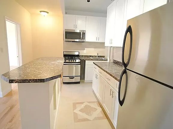 3rd image of 100 W 139th St APT 28B