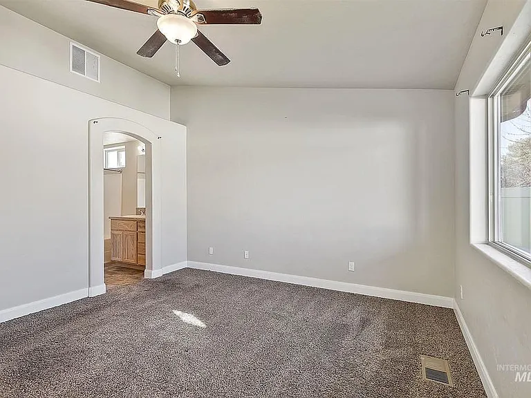 5026 W Brunmier Dr — Photo 14