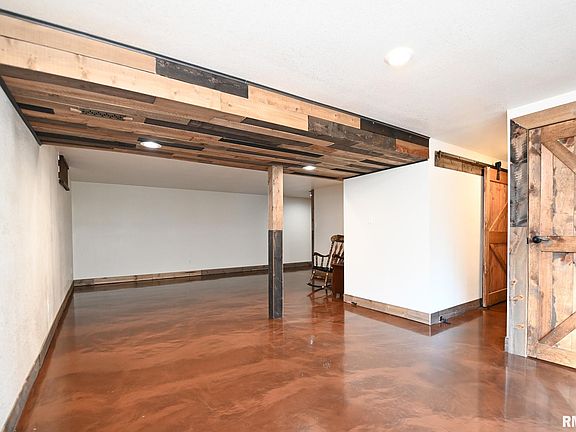 5th image of 5632 S Matt Cody Ct