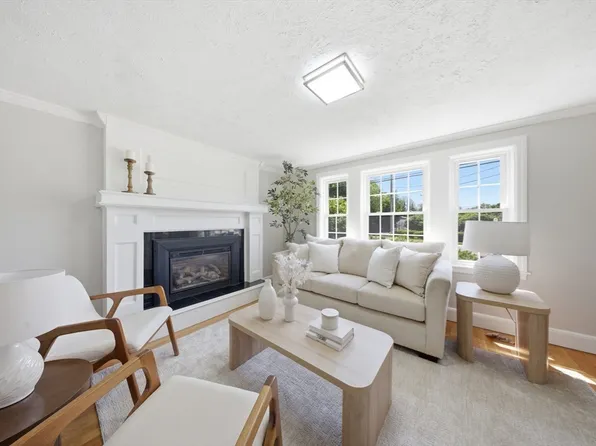 130 Dean St, Norwood, MA 02062